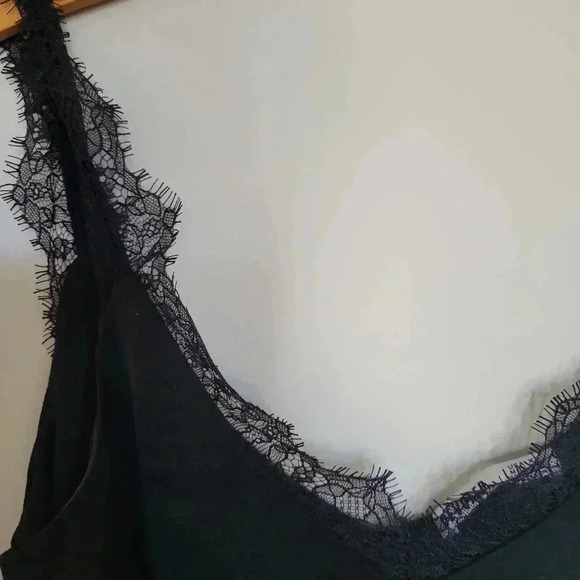 Black Camisole Top lined  Lace Trim XS new - Picture 4 of 5